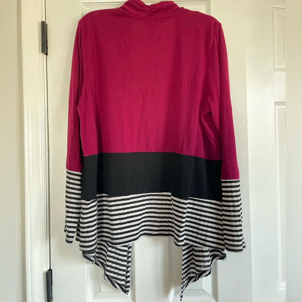 New Direction Open Cardigan - Picture 2 of 3